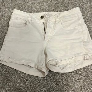 White High Rise American Eagle Shorts